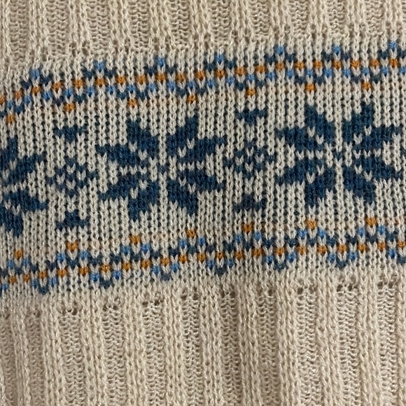 NWT Alpine Sweater - Picture 2 of 3